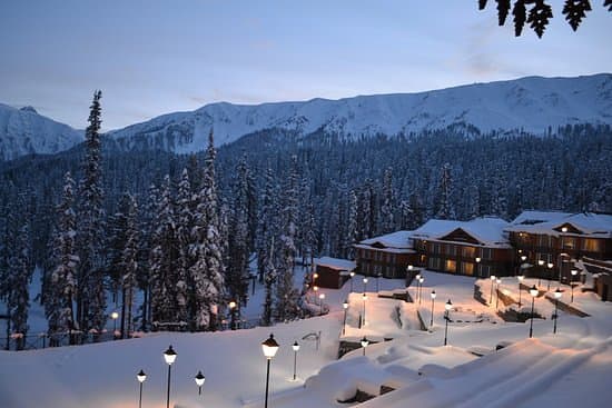 Transfer from Srinagar to Gulmarg + Gulmarg Sightseeing image2